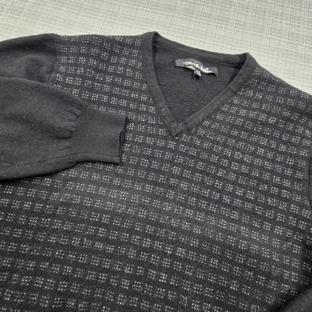 Travis Mathew Sweater Mens 2XL Gray Merino Wool V Neck Geometric Knit Pullover